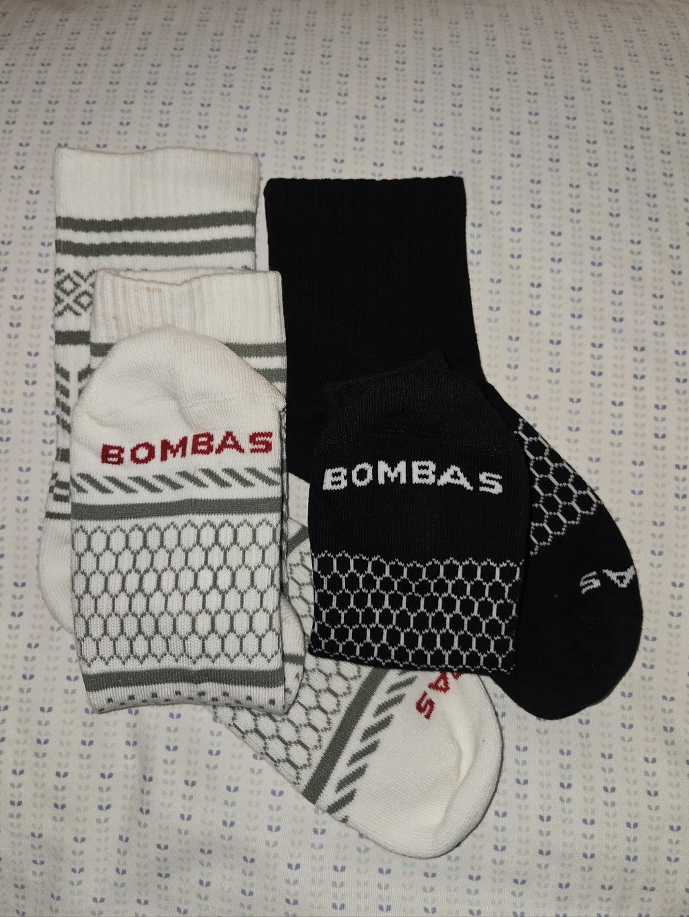 Bombas Half Calf and Ankle Socks - Black, White & Gray (2-Pack) Medium